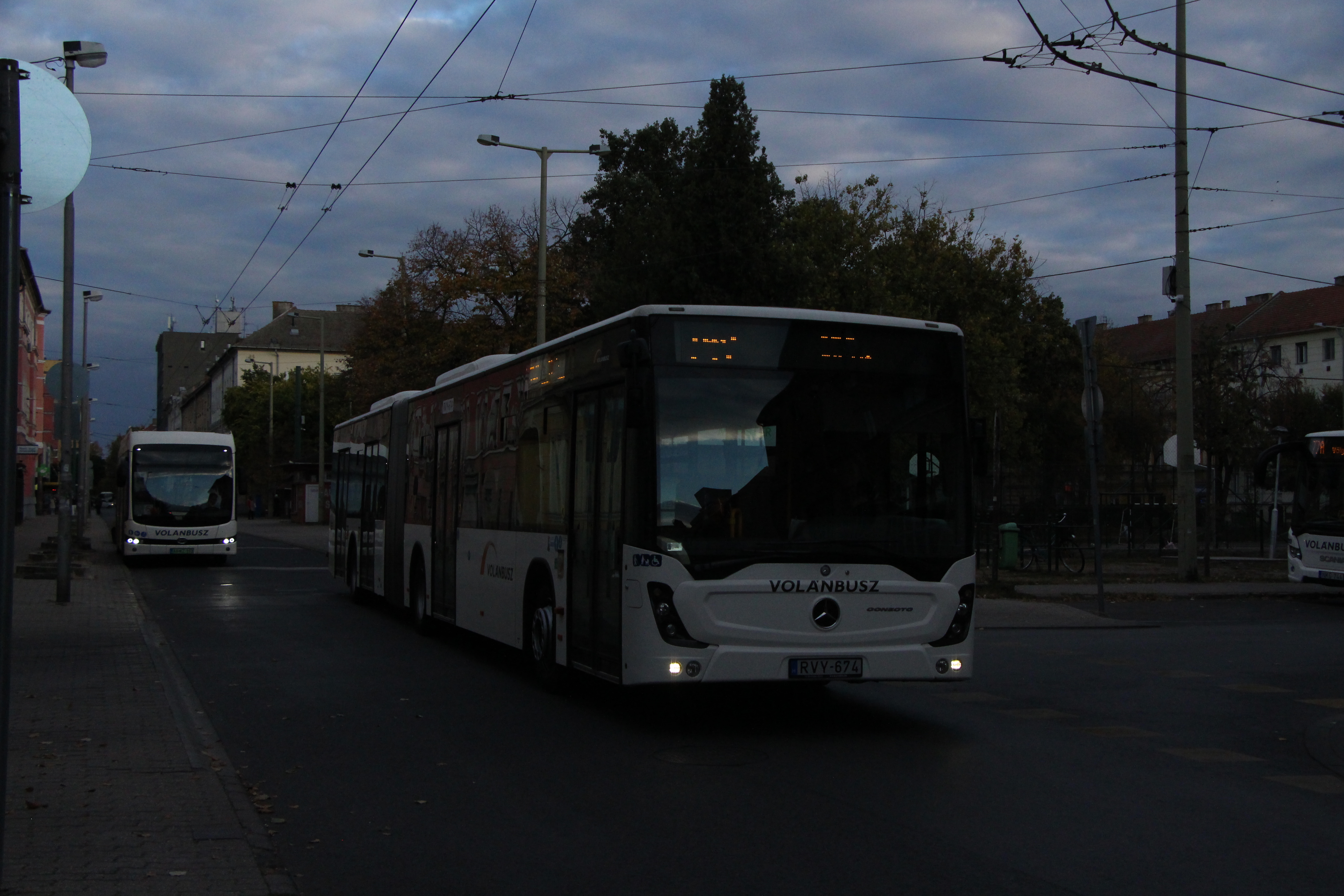 busz4